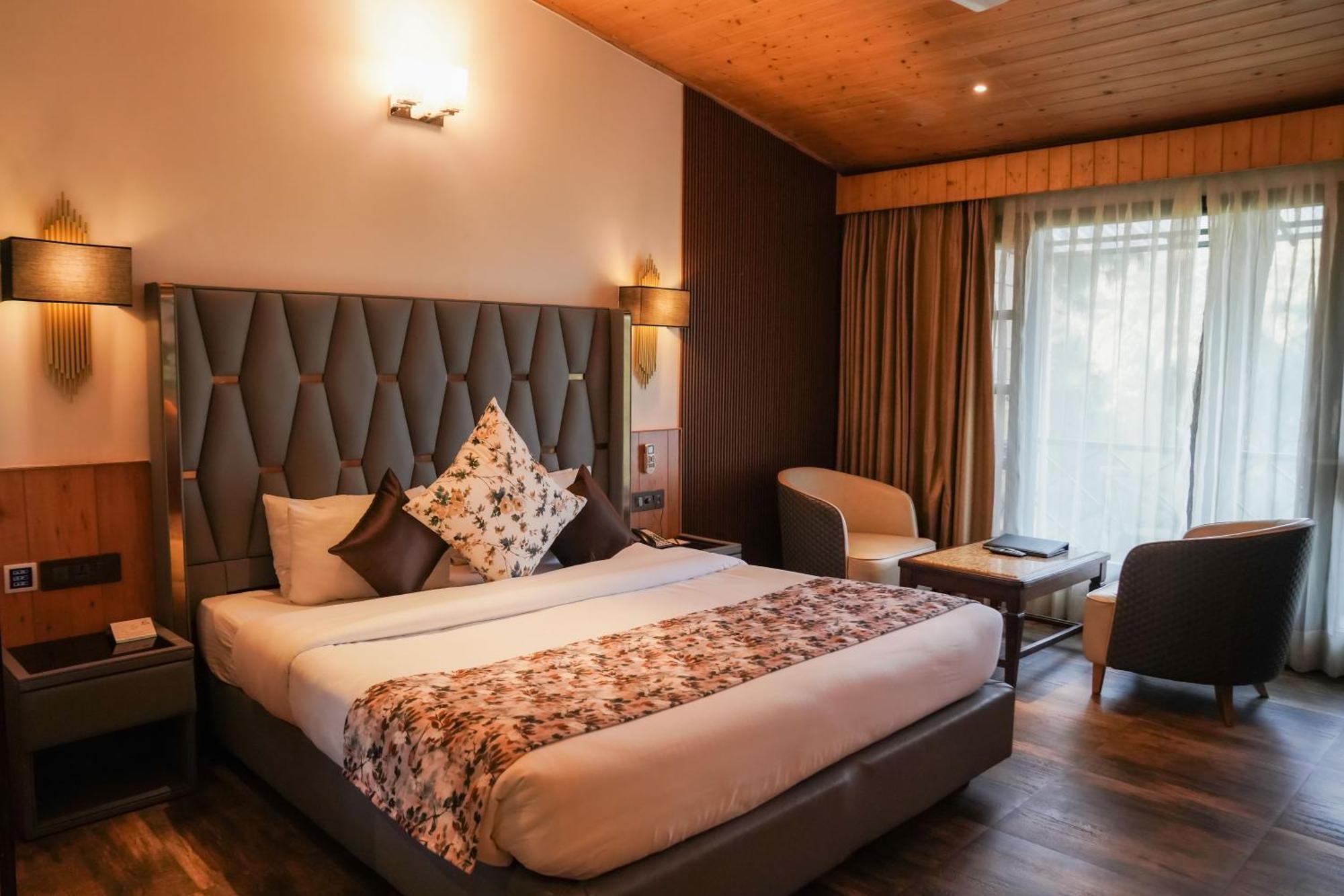 Kasauli Hills Resort Dış mekan fotoğraf